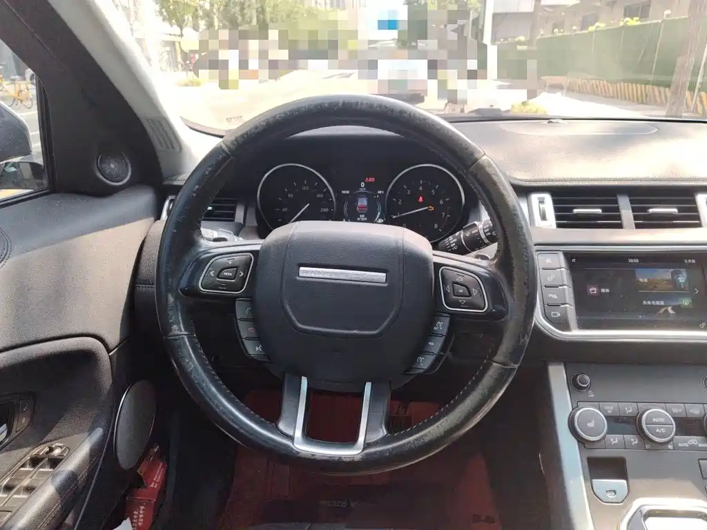 Land Rover Evoque — миниатюра 6