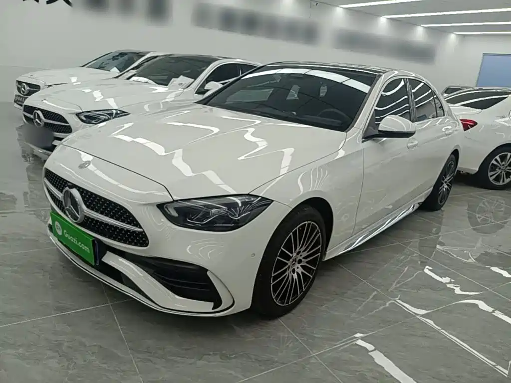 Mercedes-Benz C-Class — миниатюра 2