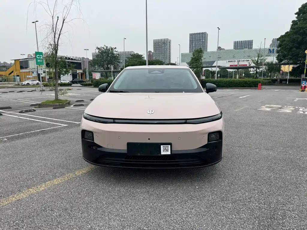 Leapmotor B01 2025 430