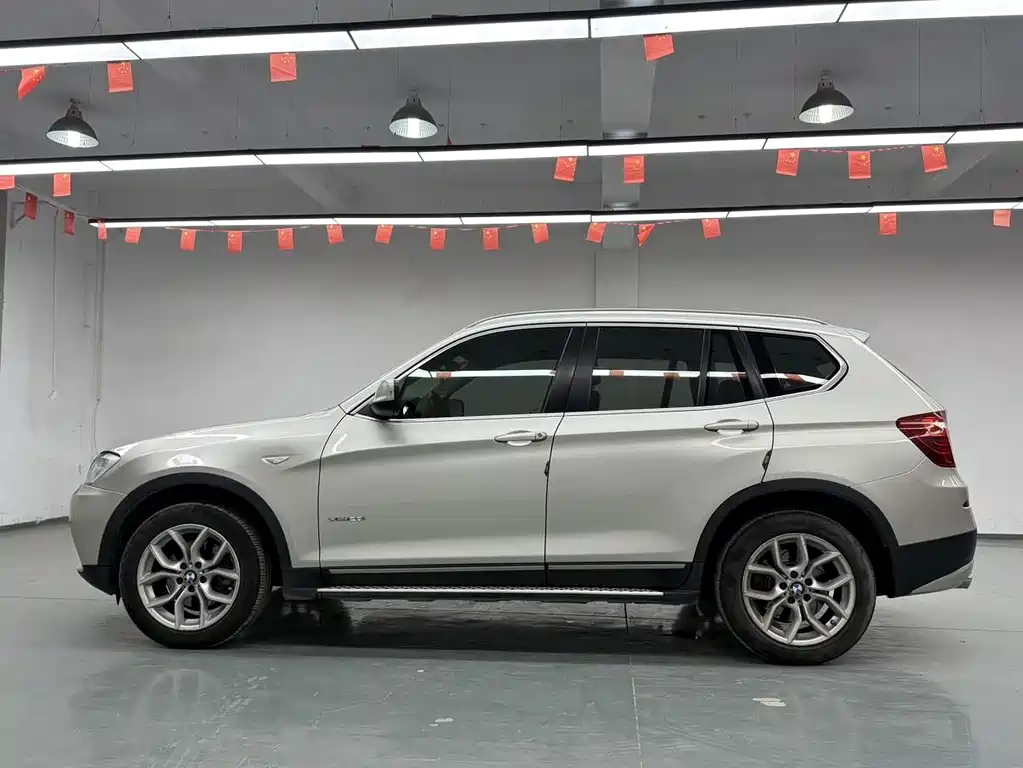 BMW X3 (Import) — миниатюра 13
