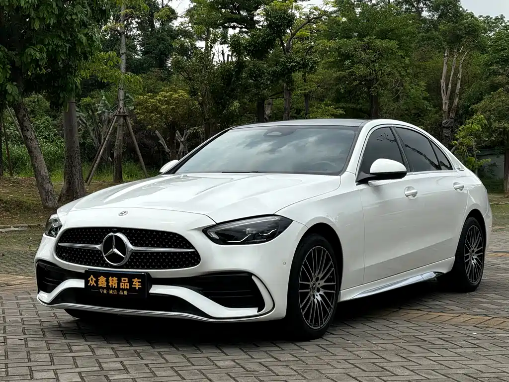 Mercedes-Benz C-Class 2022