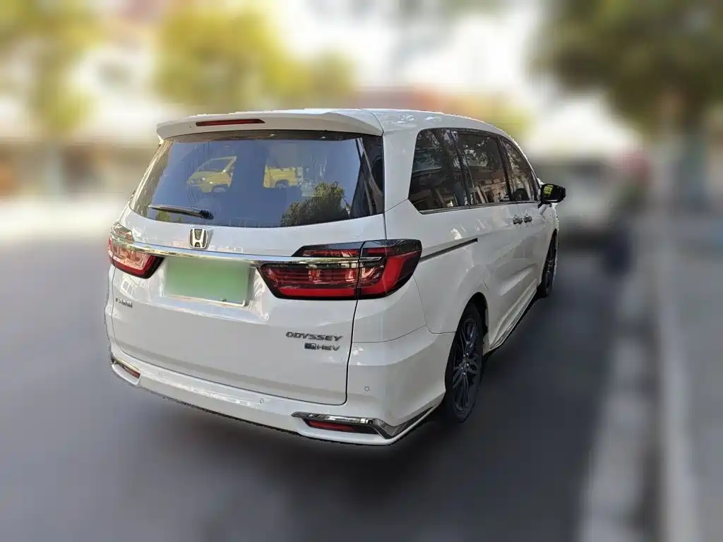 Honda Odyssey — миниатюра 4
