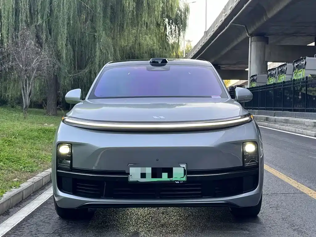 Li Auto Li L9 — миниатюра 2