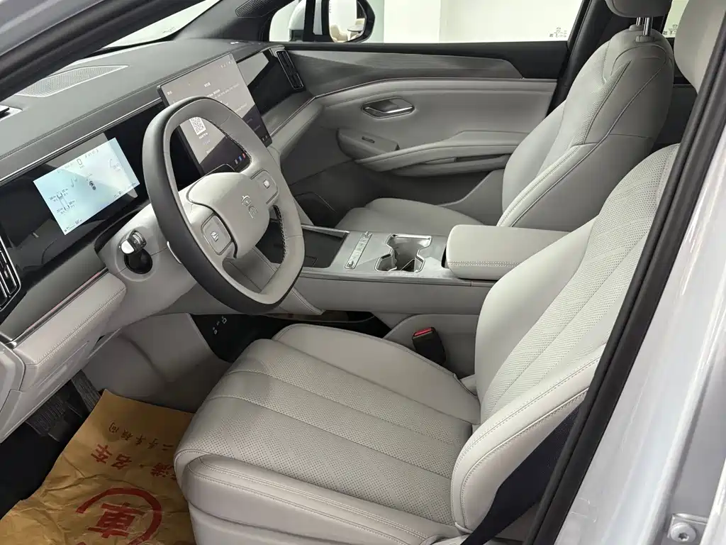 BYD Song Ultra — миниатюра 7