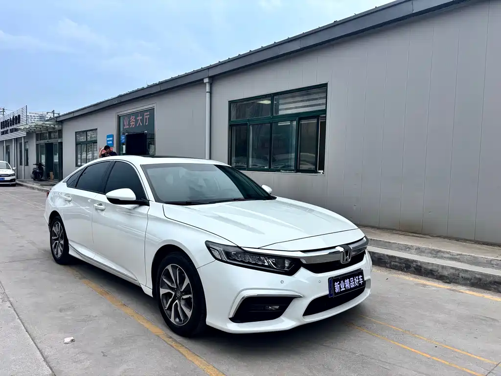 Honda Inspire 2019 260TURBO V