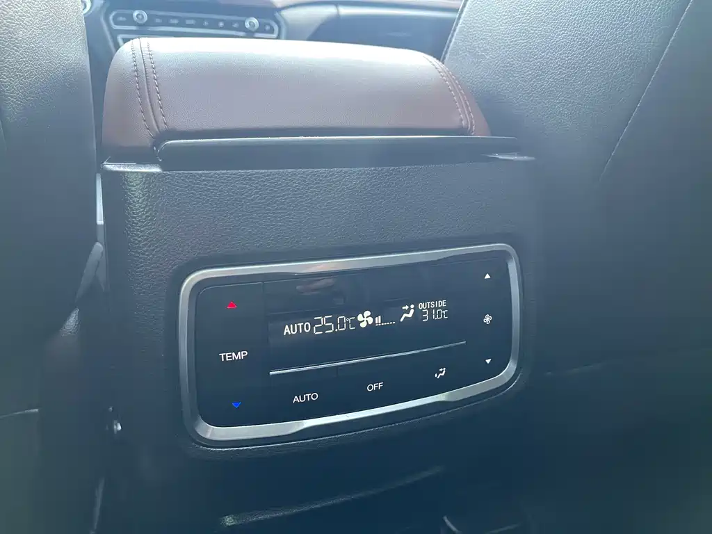 GAC Motor Trumpchi GS8 — миниатюра 12