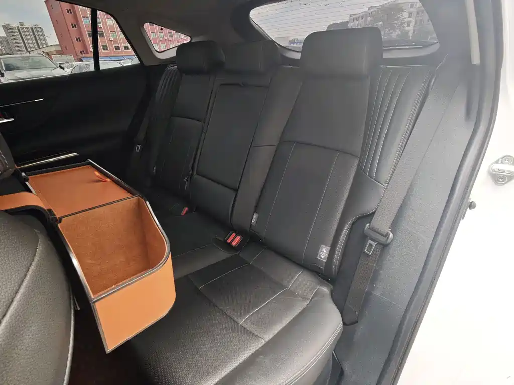 Toyota Harrier — миниатюра 17
