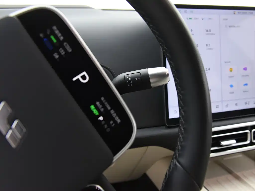 Li Auto Li L7 — миниатюра 10