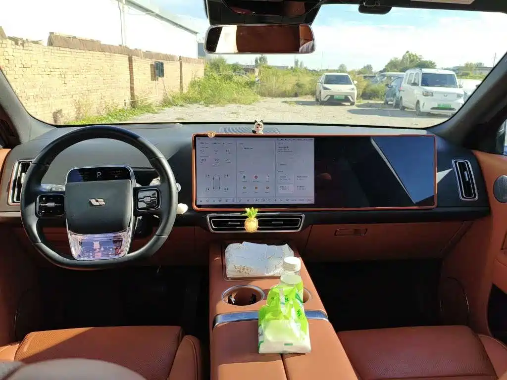 Li Auto Li L8 — миниатюра 8