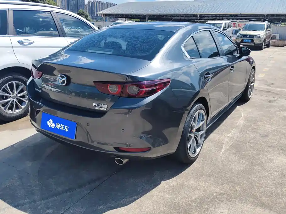 Mazda 3 Axela — миниатюра 3