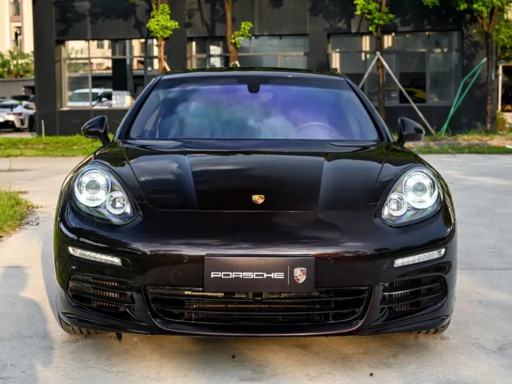 Porsche Panamera — миниатюра 2
