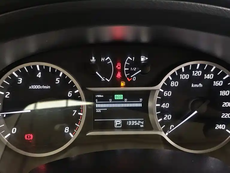 Nissan Bluebird — миниатюра 12