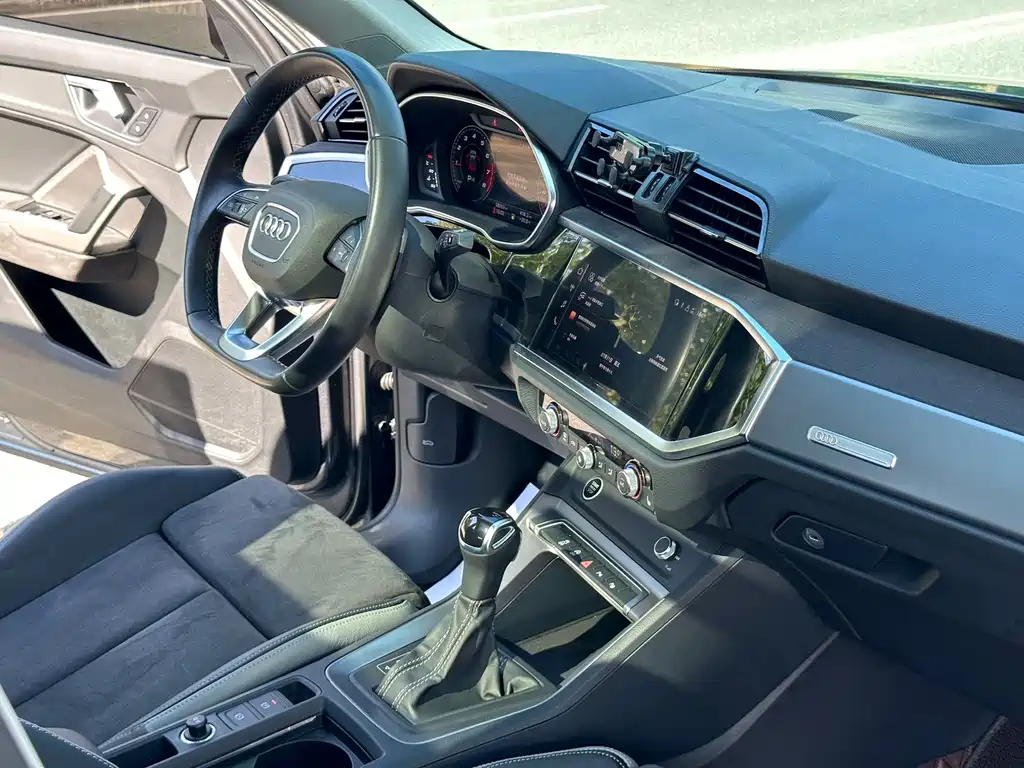 Audi Q3 — миниатюра 15