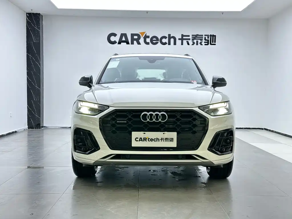 Audi Q5L — миниатюра 2