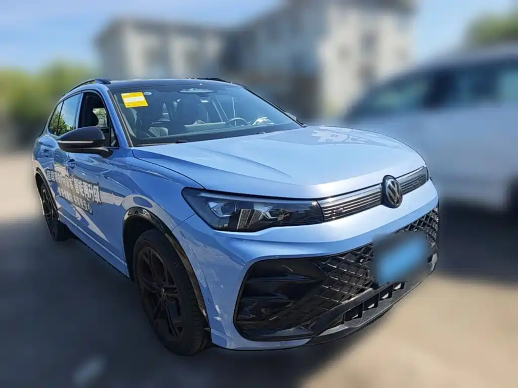 Volkswagen Tiguan L — миниатюра 6