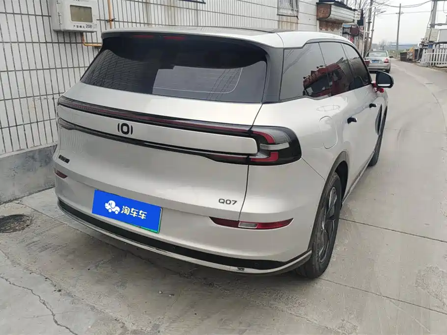 CHANGAN Q07
