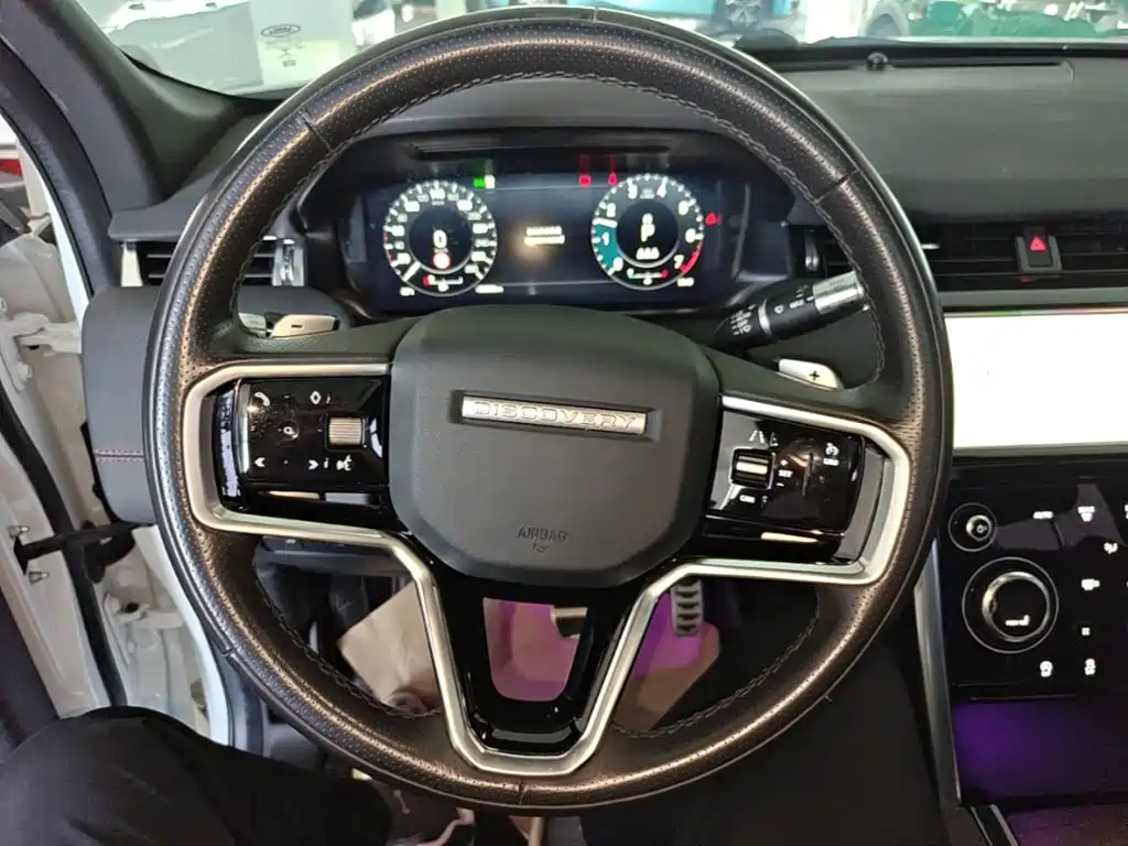 Land Rover Discovery Sport — миниатюра 11