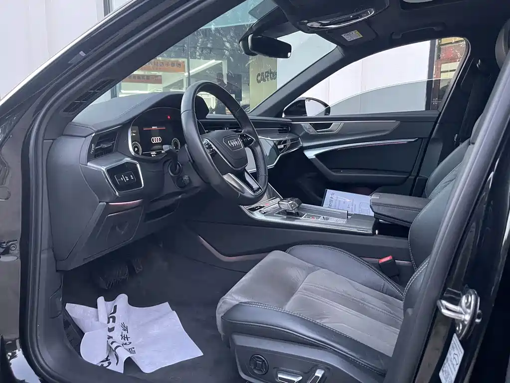 Audi A6L New Energy — миниатюра 12