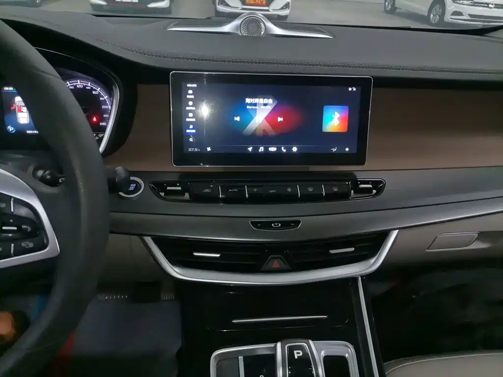 Geely Jia Ji — миниатюра 13