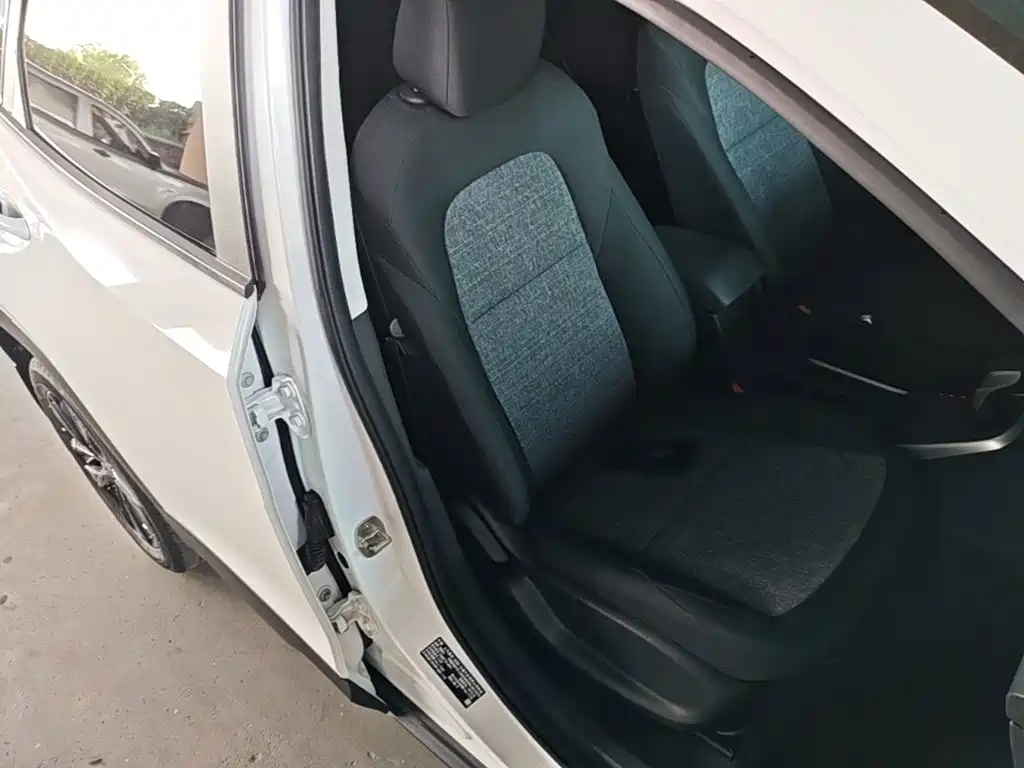 Chevrolet Trax — миниатюра 25