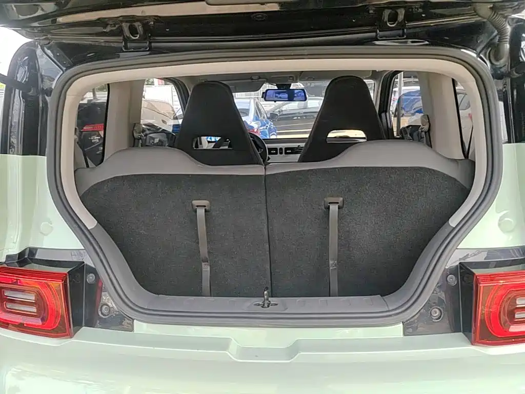 Wuling MINIEV — миниатюра 19