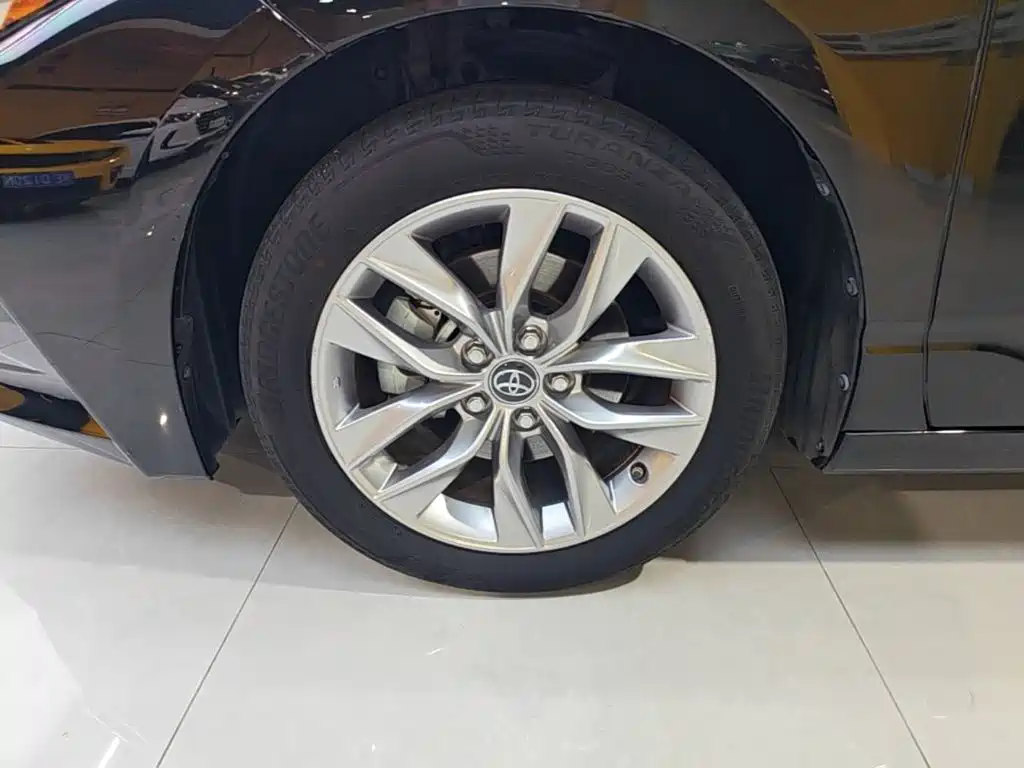 Toyota Avalon — миниатюра 23