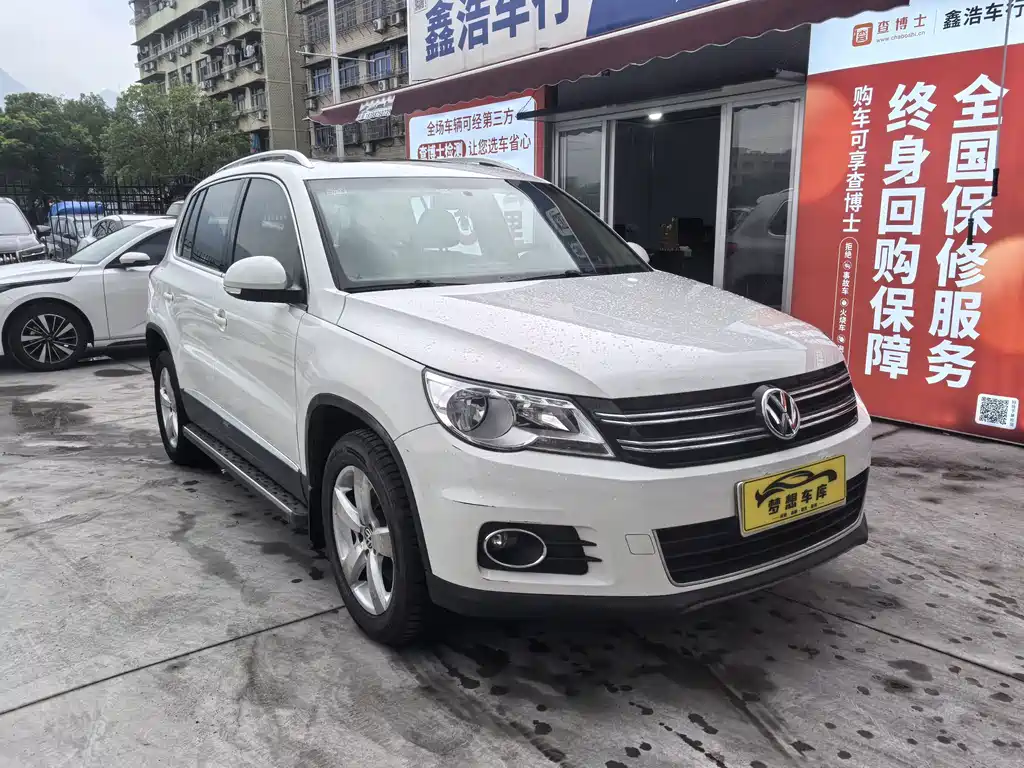 Volkswagen Tiguan — миниатюра 2