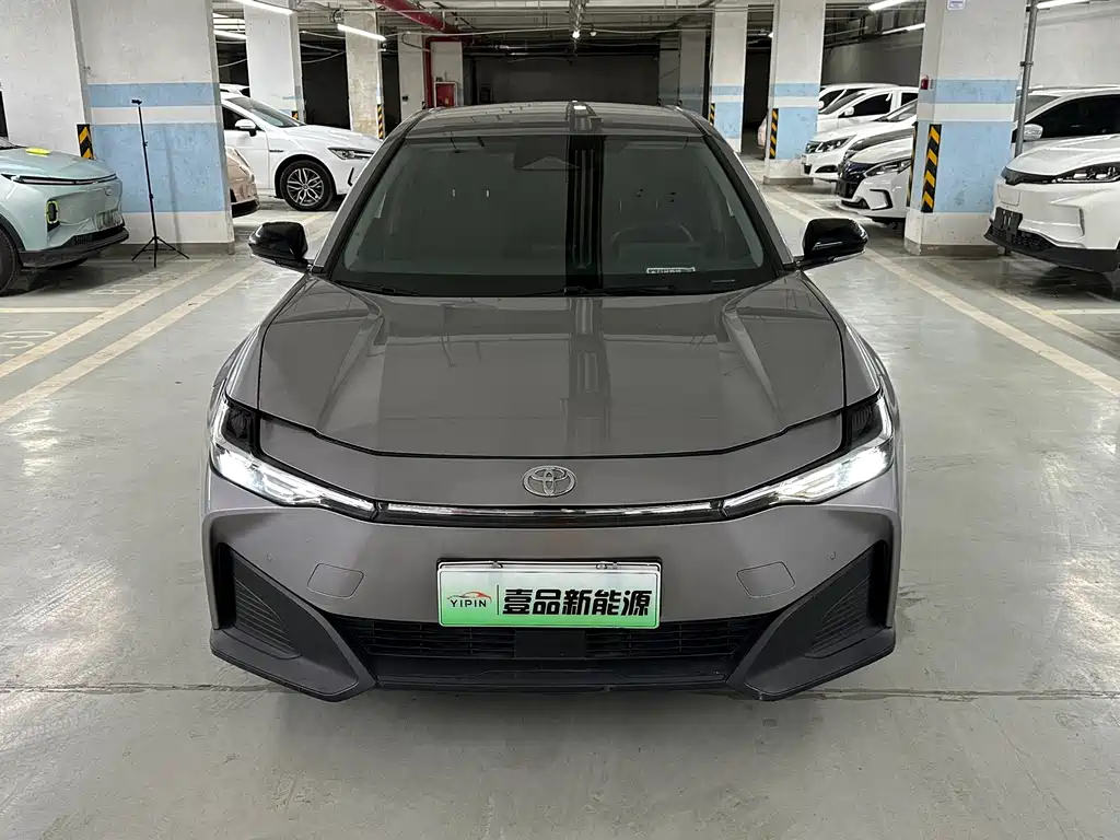 Toyota bZ3 — миниатюра 2