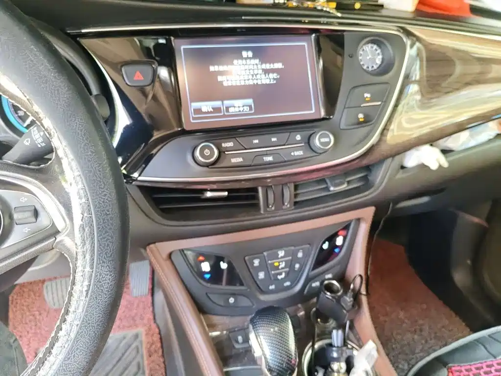 Buick Envision Plus — миниатюра 6