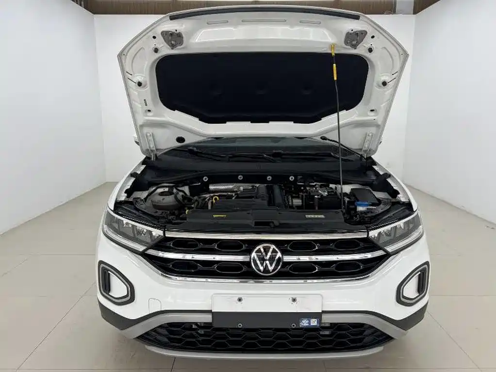 Volkswagen T-Roc — миниатюра 7