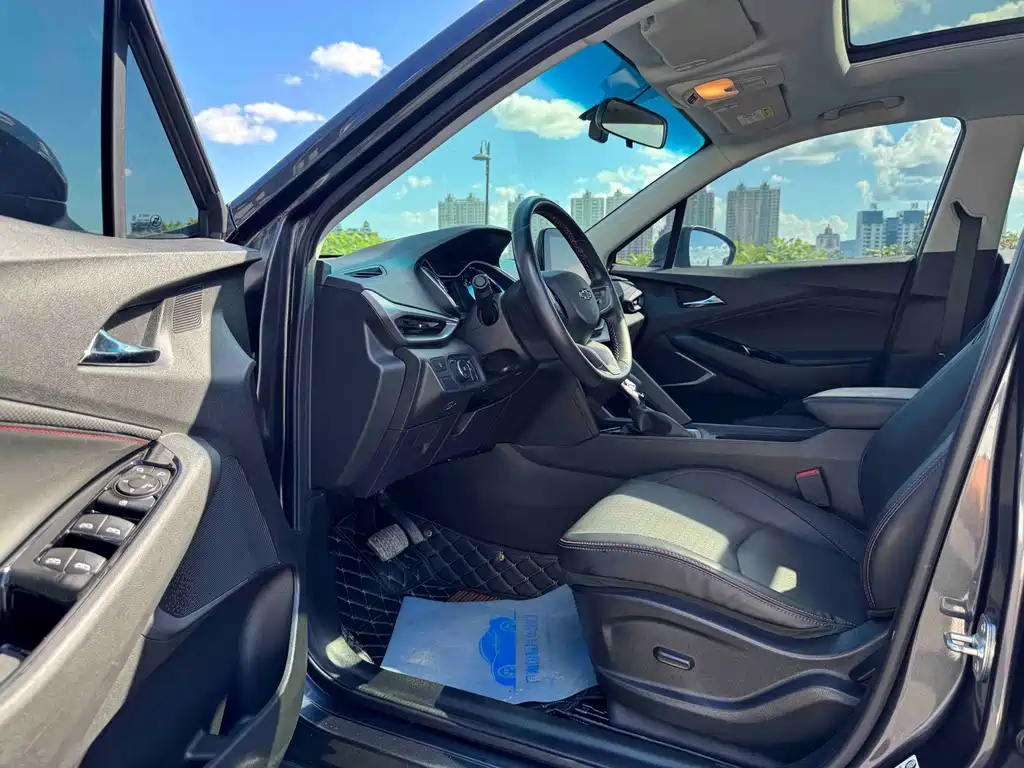 Chevrolet Volando — миниатюра 7