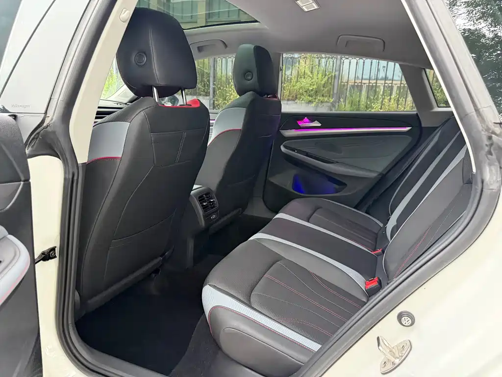 Volkswagen Lamando — миниатюра 6