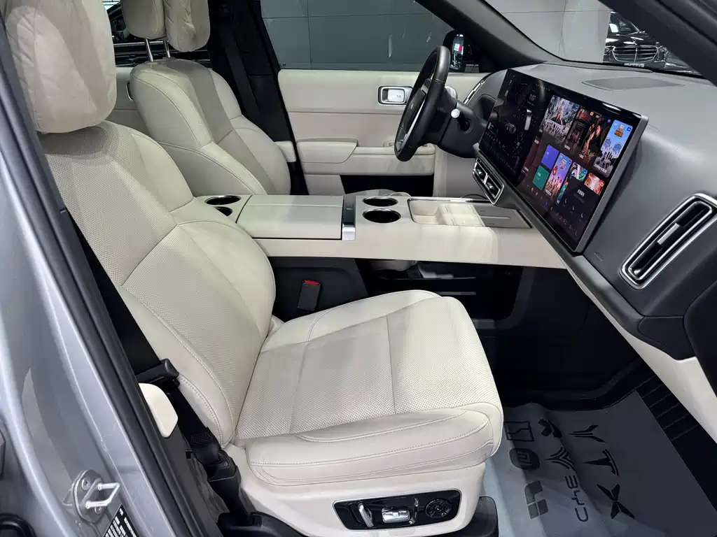Li Auto L8 2023 Air
