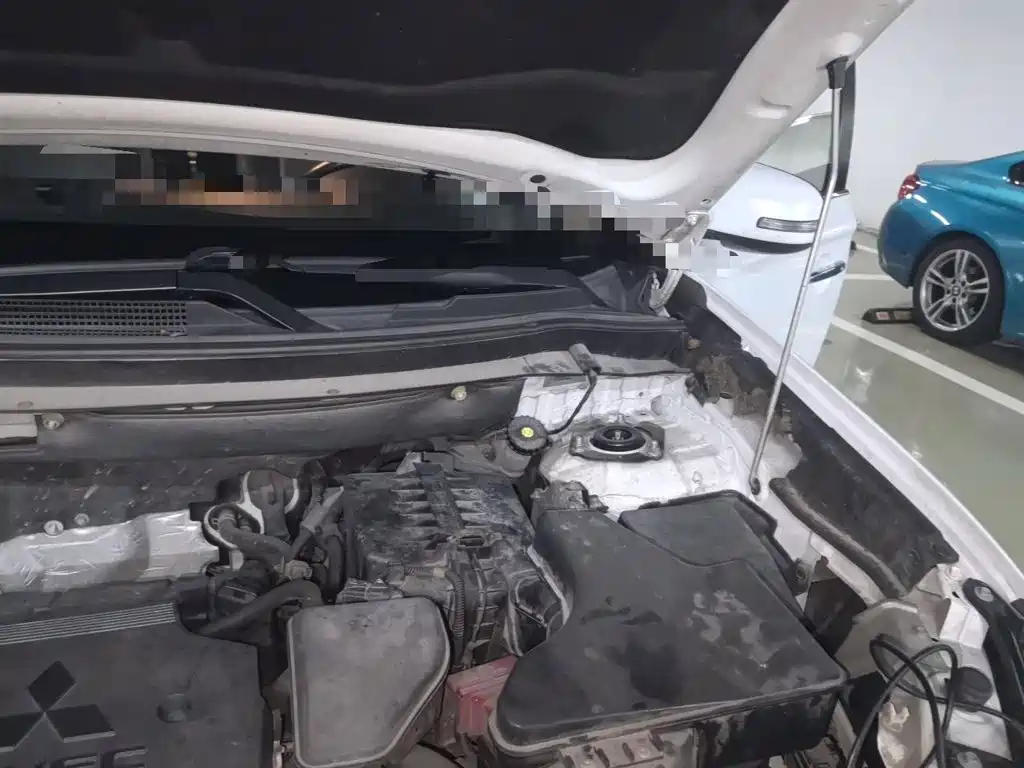 Mitsubishi Outlander — миниатюра 21