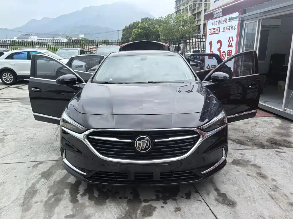 Buick LaCrosse — миниатюра 7