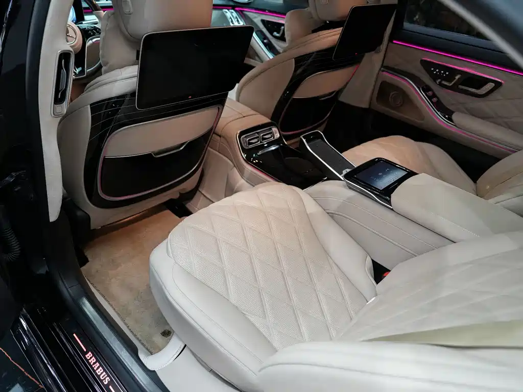 Mercedes-Benz S-Class — миниатюра 38