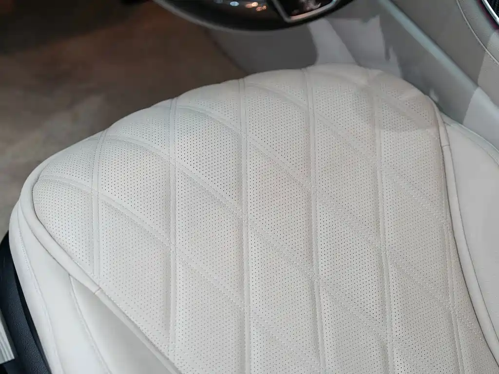 Mercedes-Benz S-Class — миниатюра 15