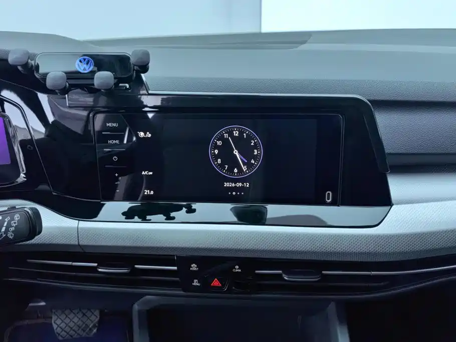 Volkswagen Golf — миниатюра 13