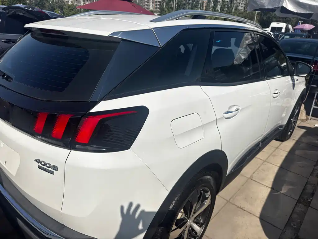 Peugeot 4008 — миниатюра 21