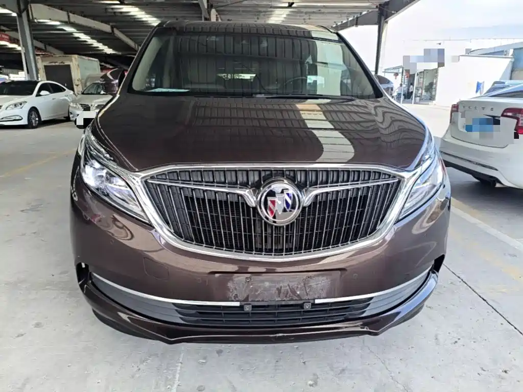 Buick GL8 — миниатюра 3
