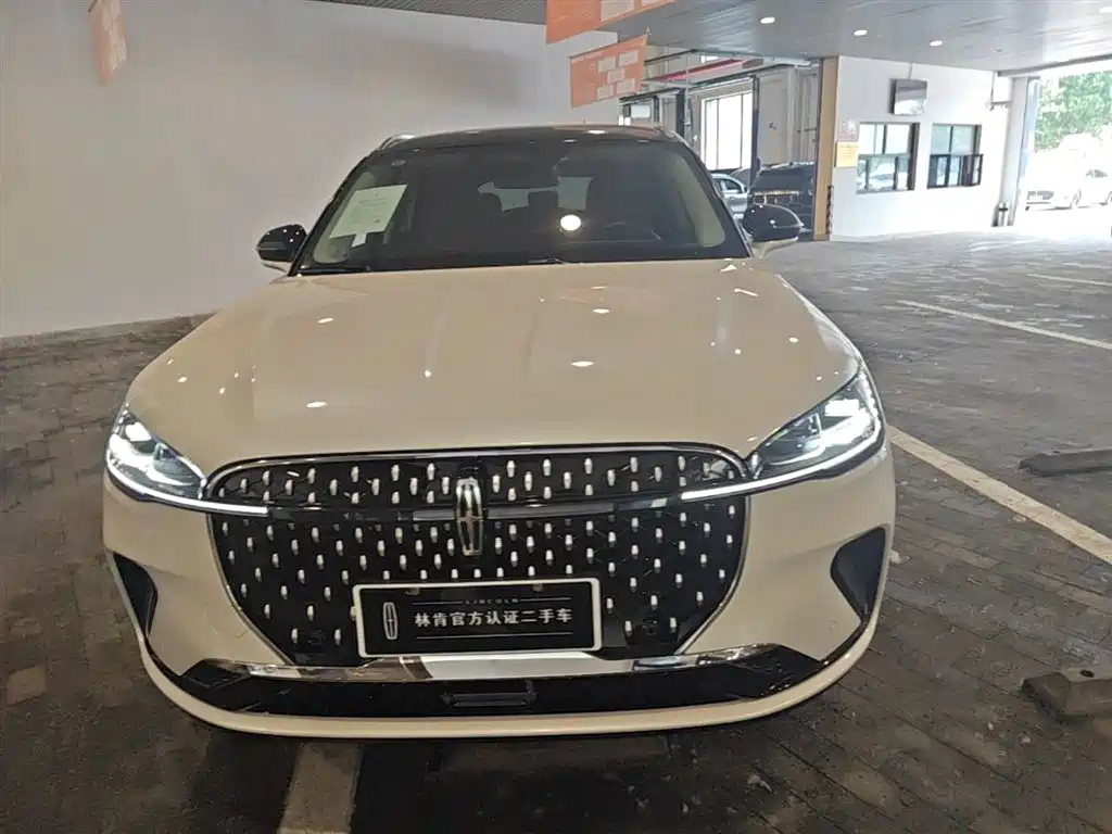 Lincoln Corsair 2024 2.0T