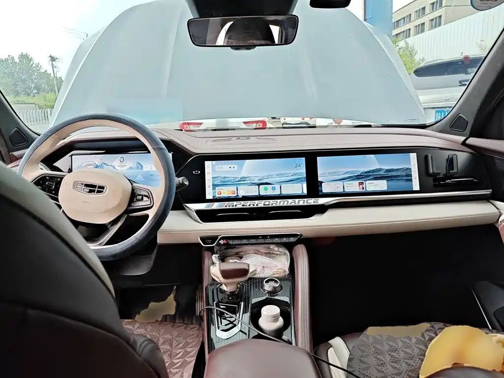 Geely Xingyue L — миниатюра 5