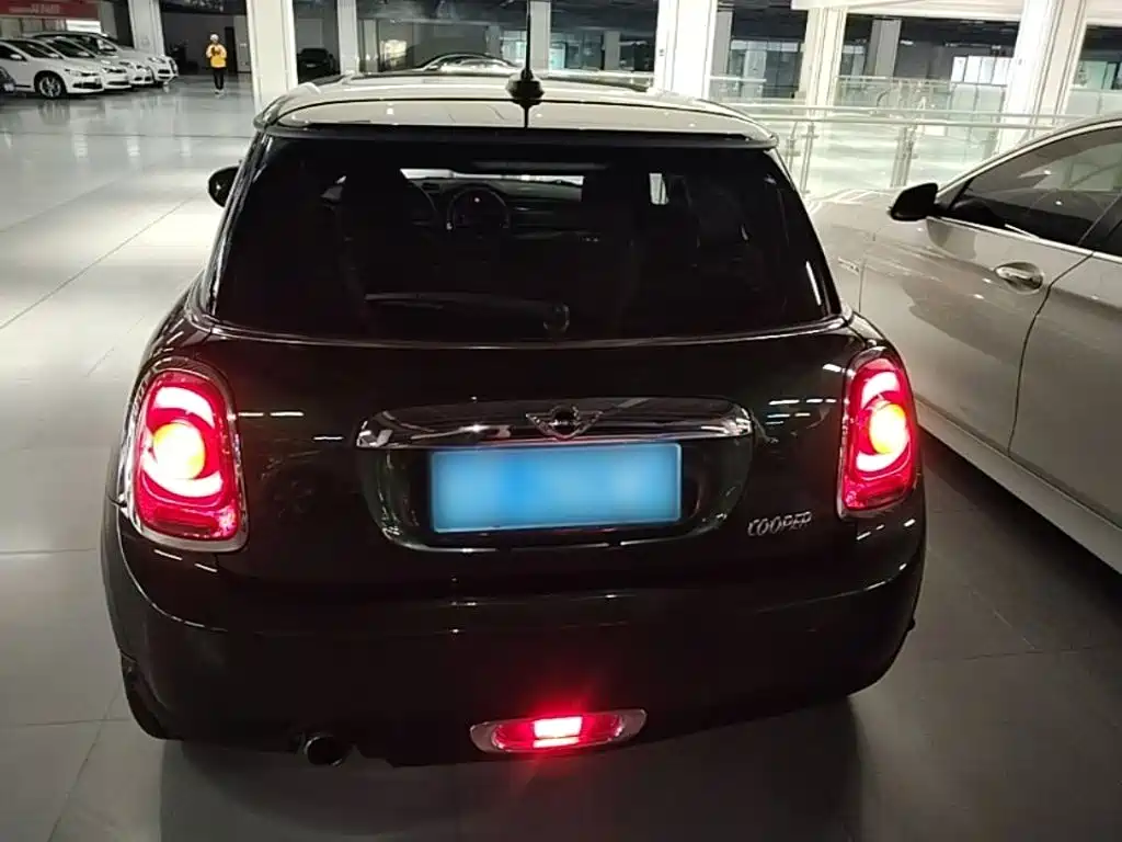 MINI Mini — миниатюра 6