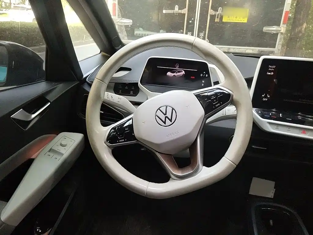 Volkswagen ID.3 — миниатюра 3