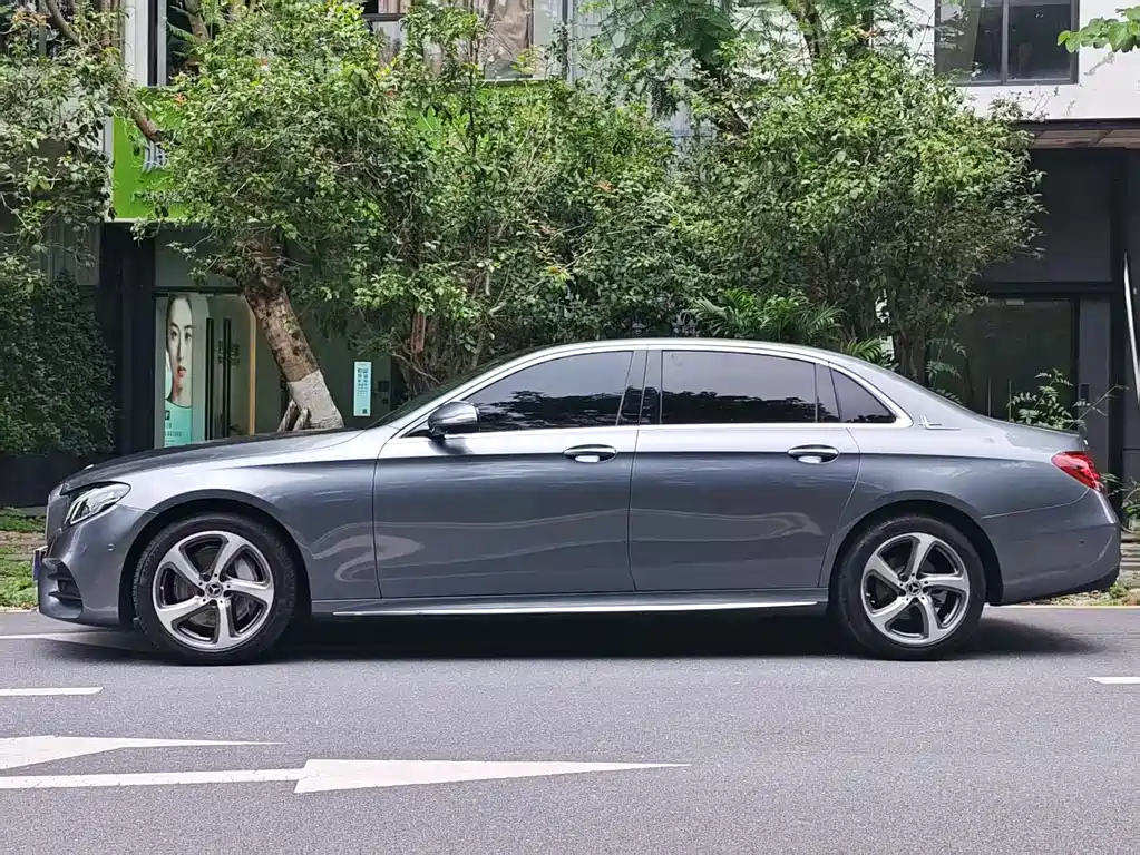 Mercedes-Benz E-Class E 2019 E 300 L Sport Fashion