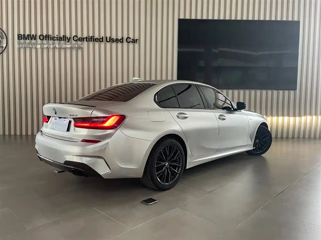 BMW 3 Series — миниатюра 4