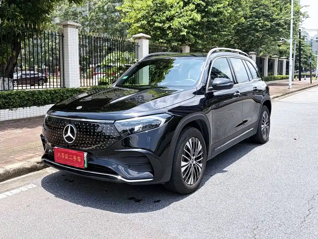 Mercedes-Benz EQB