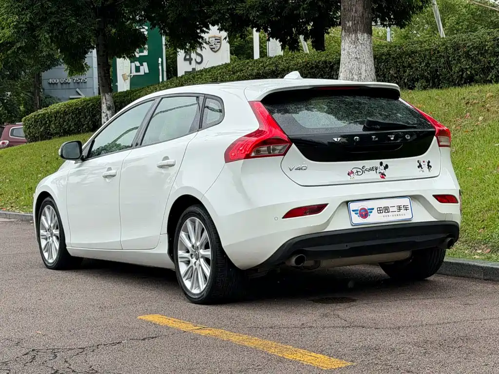 Volvo V40 — миниатюра 4