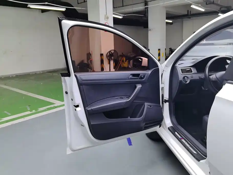 Volkswagen Santana — миниатюра 7