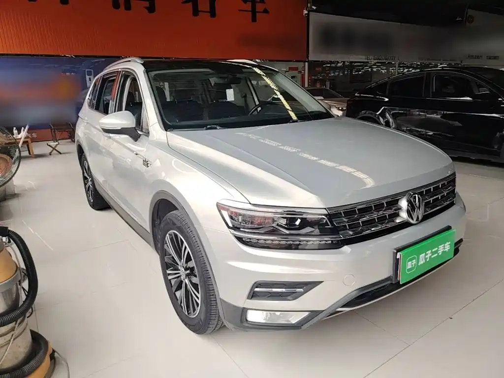 Volkswagen Tiguan L — миниатюра 4